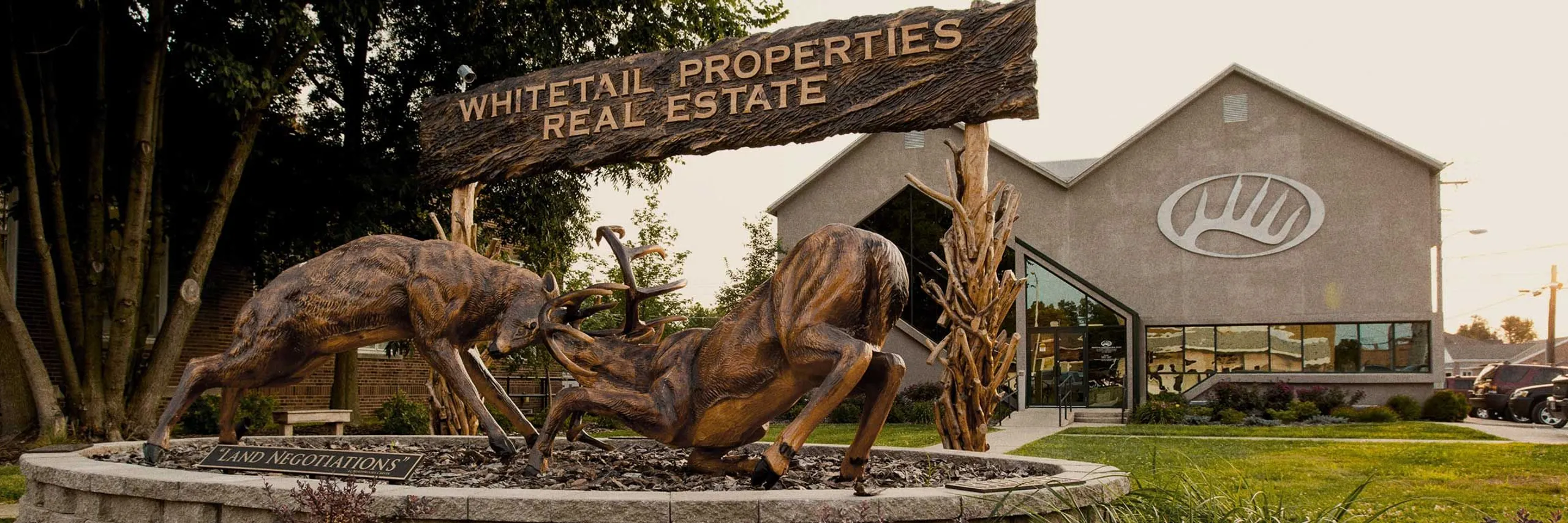 Whitetail Properties Chainsaw Carving