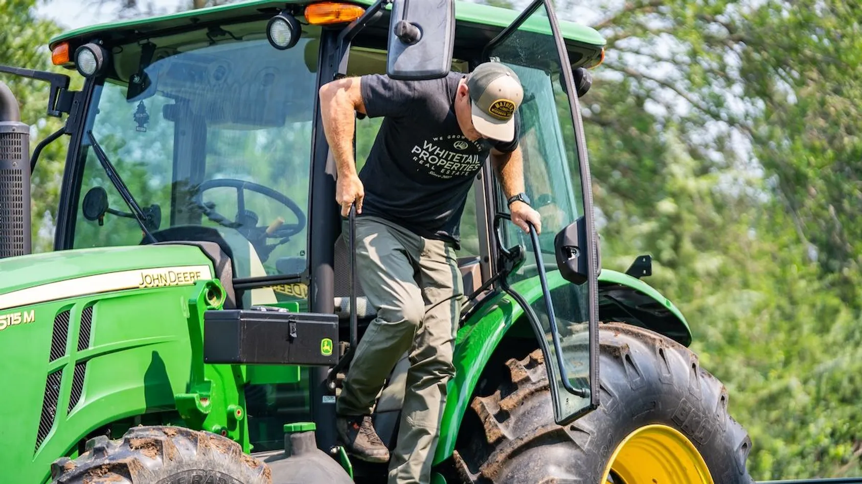 Food Plot Maintenance: Watering, Fertilizing, and Weed Control Tips Featured Image